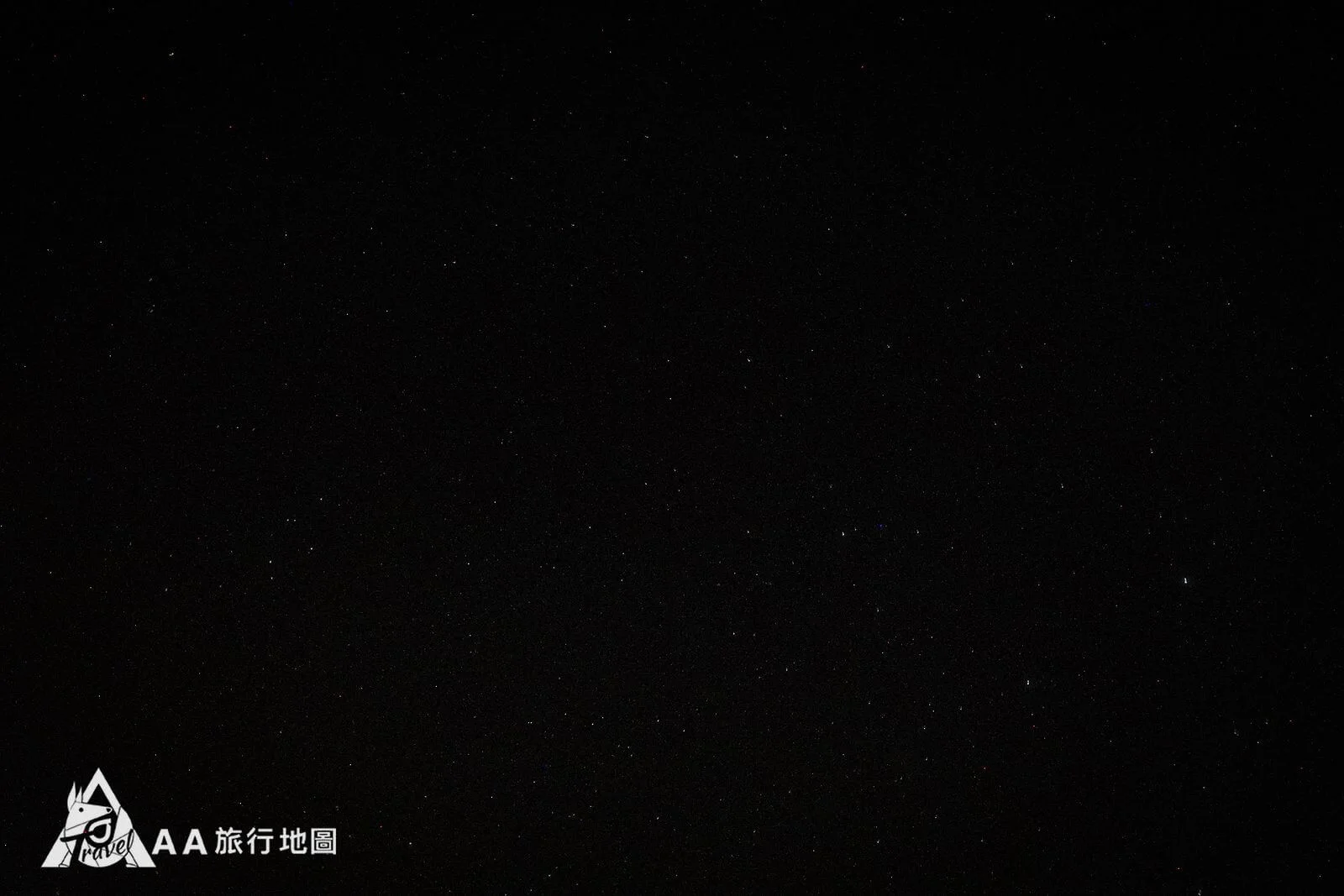 天窗看出去的星空